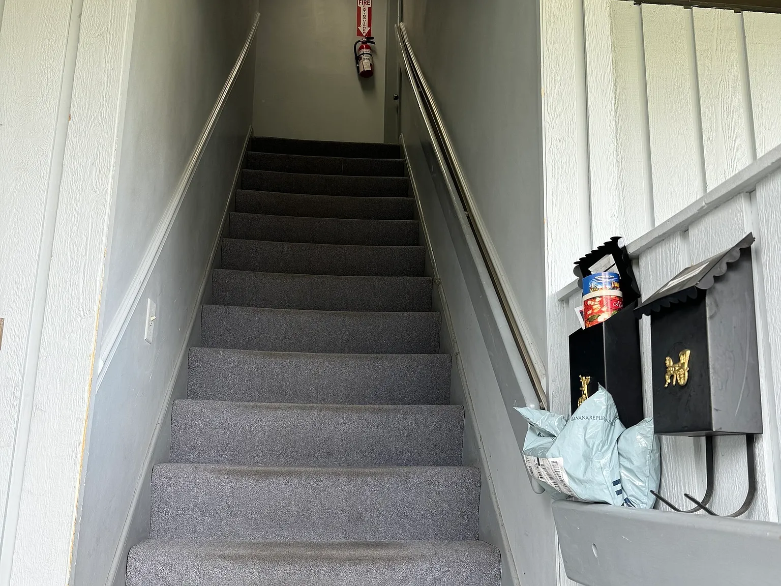2 bed, 1.0 bath, 900 sqft, $2,300 — Photo 3