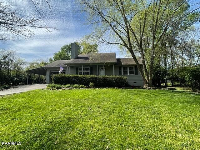 2nd image of 1621 Garland Rd