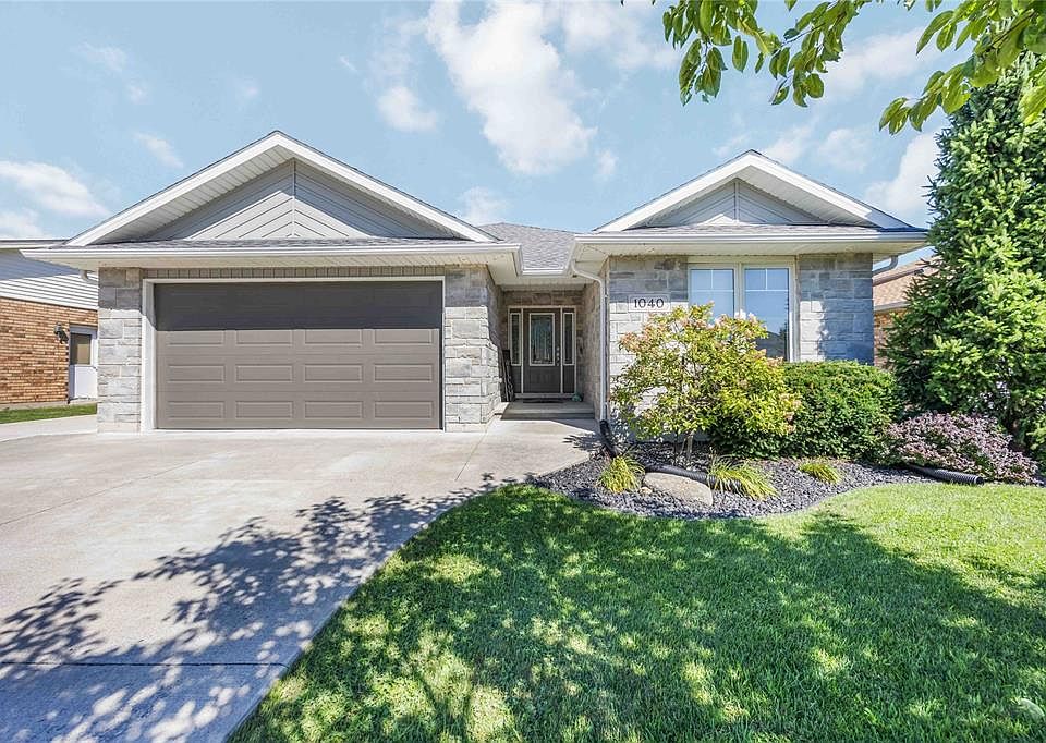 1st image of 1040 Finch Dr