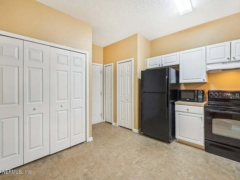 7831 Melvin Rd #1 — Photo 8