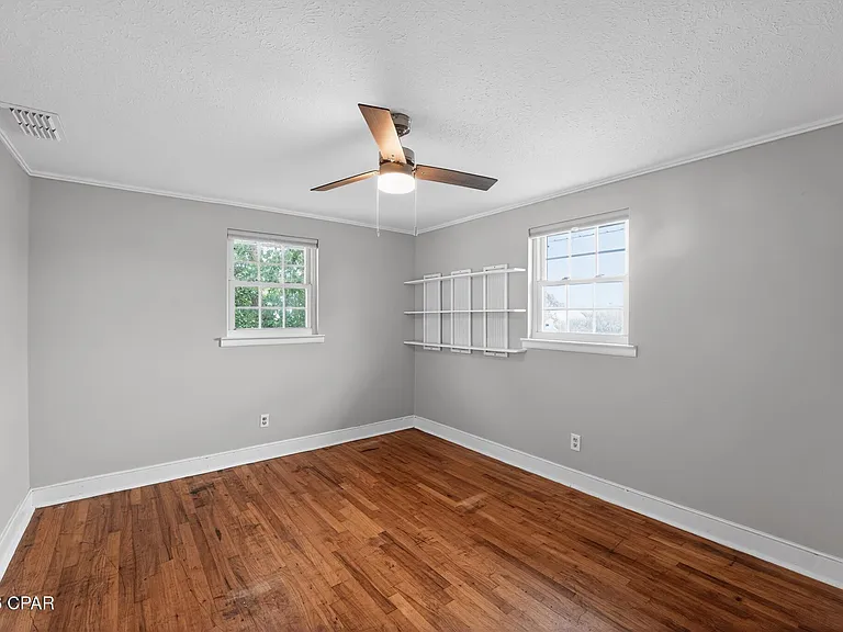 14108 Pelican St — Photo 26