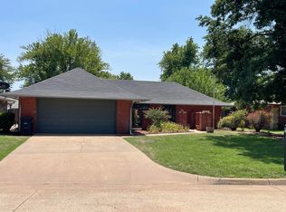 4013 Oakcrest Ave, Enid, OK 73703