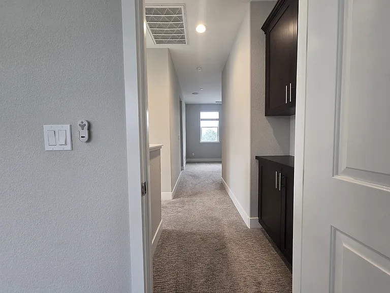 1429 Brody Bird Ln — Photo 40