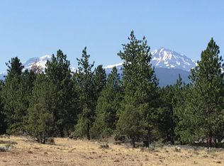 70070 Meadow View Rd, Sisters, OR 97759