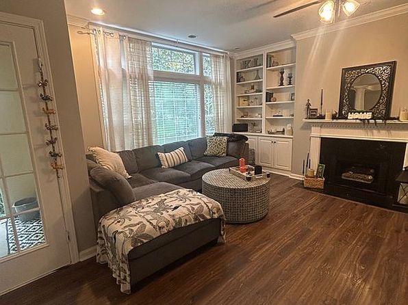 3636 Habersham Rd NW APT 2207