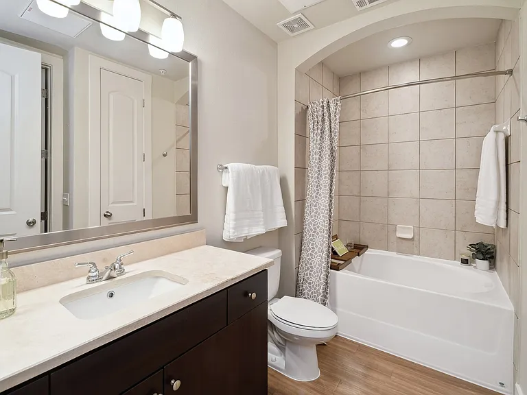 Ridgegate_interior_bathroom