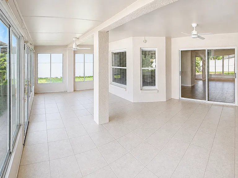 sunroom-2_08102026