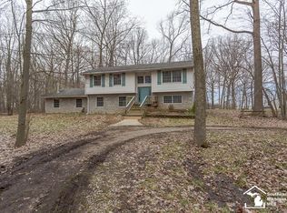 7130 Robinson Rd, Petersburg, MI 49270