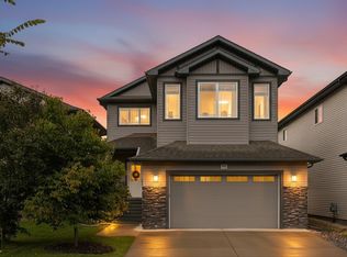182 Woodhill Ln, Fort Saskatchewan, AB T8L0L5
