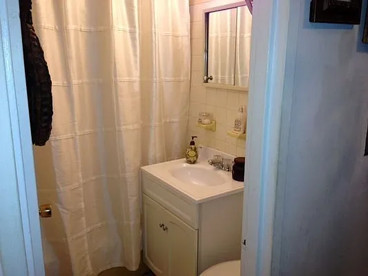 Rented by America Mecca Realty LLC | media 38