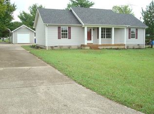 400 Edmonson Ave, Chapel Hill, TN 37034