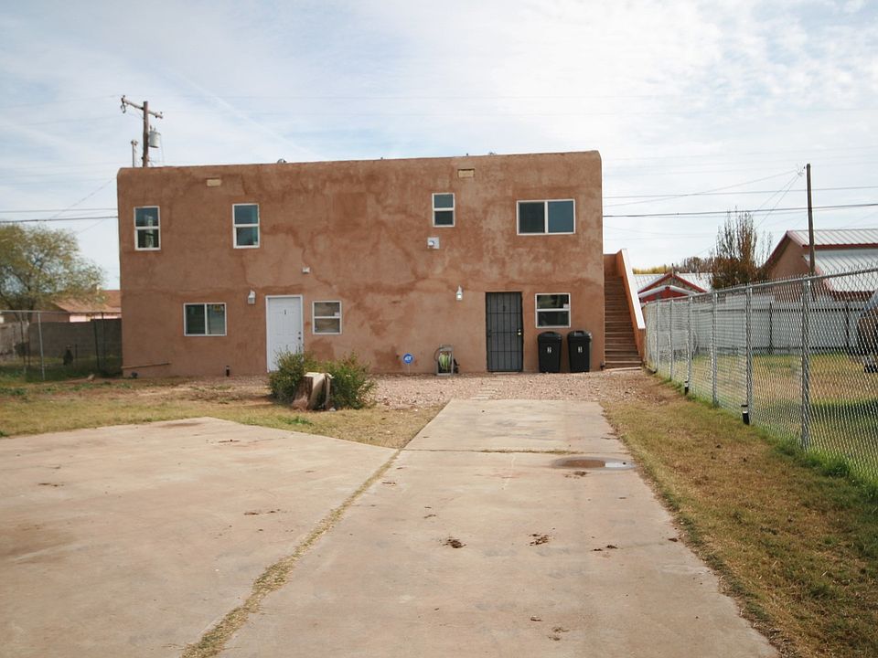 1st image of 805 N Lea St APT 2