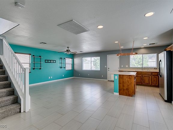3rd image of 9476 Milkweed Canyon Ave