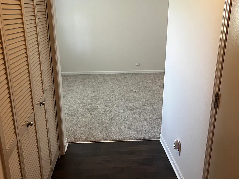 16210 Camden Ave — Photo 12
