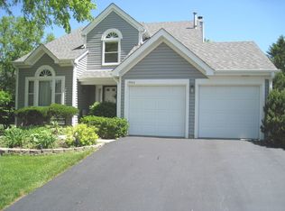 1905 Gibson Dr, Elk Grove Village, IL 60007