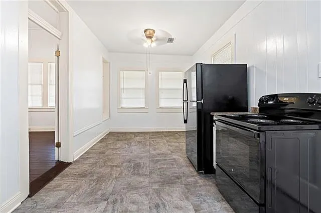 1 bed, 1.0 bath, 750 sqft, $1,100 — Photo 2