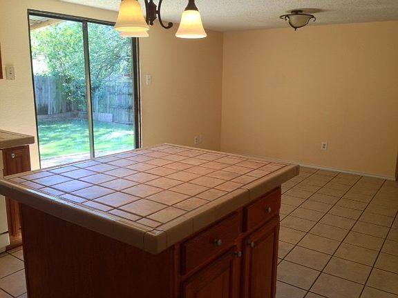 4th image of 9707 Woodshire Dr