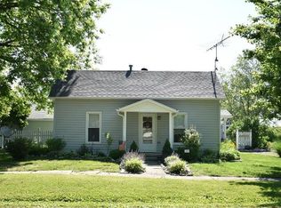 202 Republican St, Keyesport, IL 62253