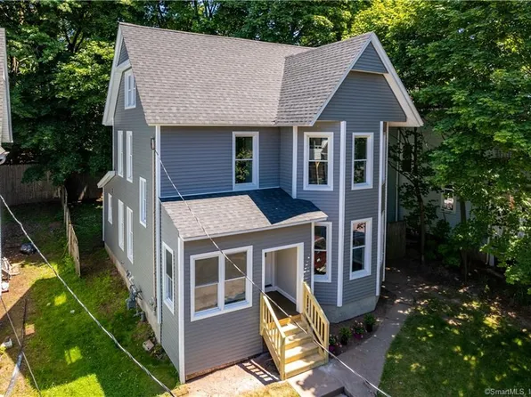39 Goodwill Avenue, Meriden, CT 06451