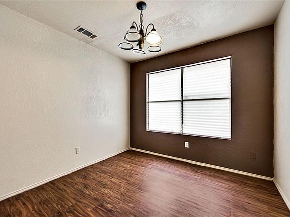 5th image of 7229 Autumn Glen Dr