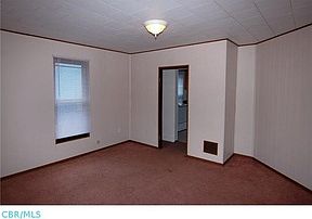 5th image of 218-2185 N Court St