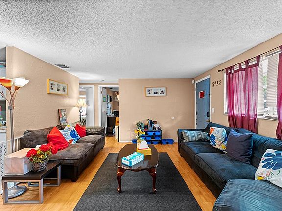 4th image of 14009 N 20th St