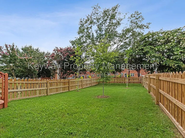 1144 Carolina Ave — Photo 22