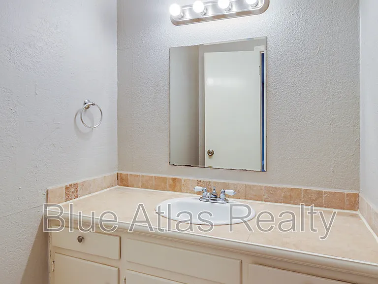 5352 Wonder Dr — Photo 14