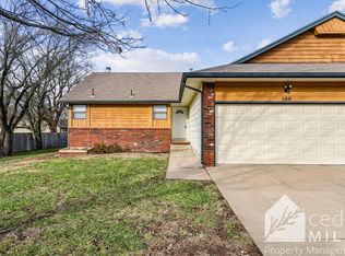 580 W 3rd St, Andover, KS 67002