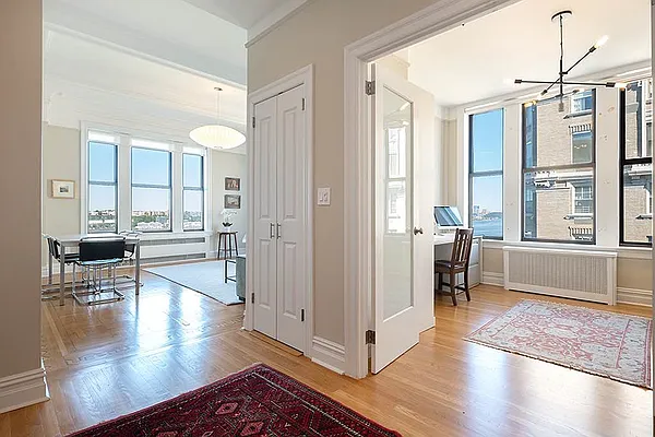 Rented by Rita S Citrin, LREB | media 40