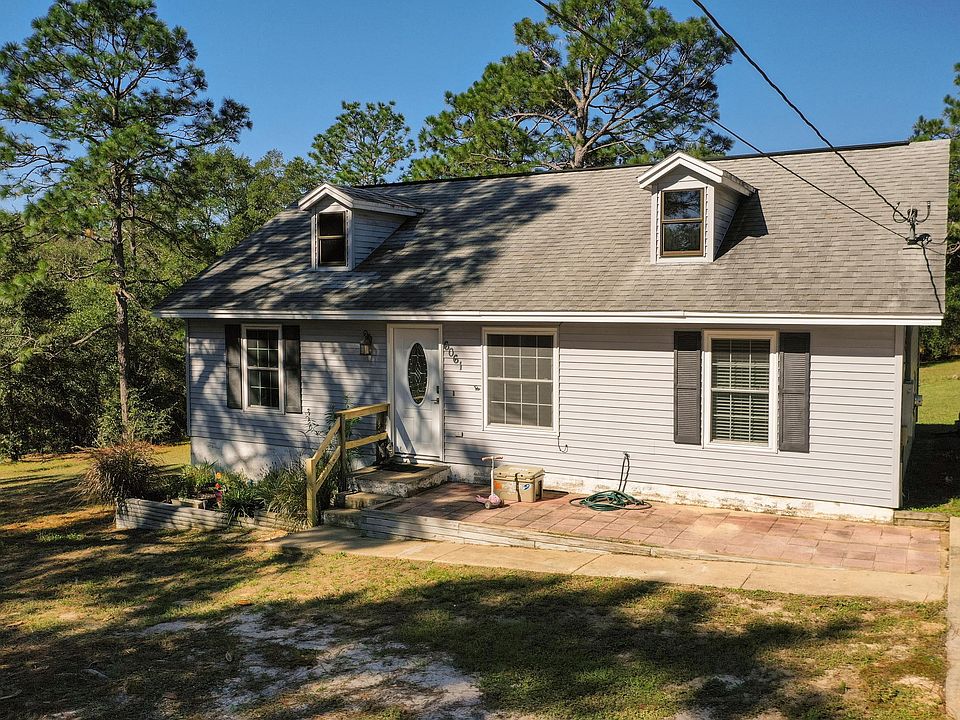 1st image of 6061 Sonny Ln