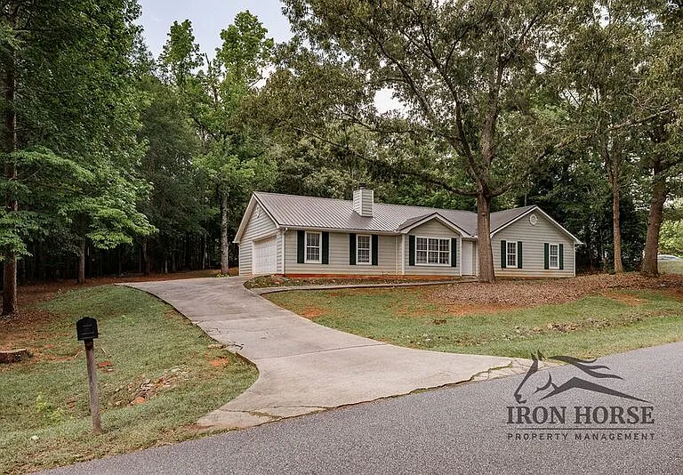 335 Oak Meadows Dr — Photo 26