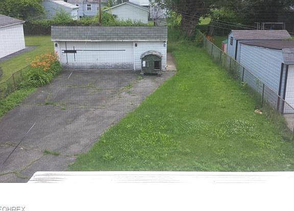 4th image of 3819 E 147th St