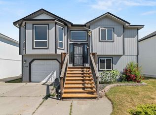 2215 E Garland Ave, Spokane, WA 99207