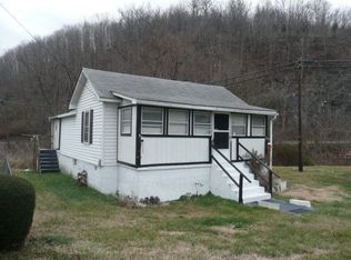 327 Broadway St, North Tazewell, VA 24630