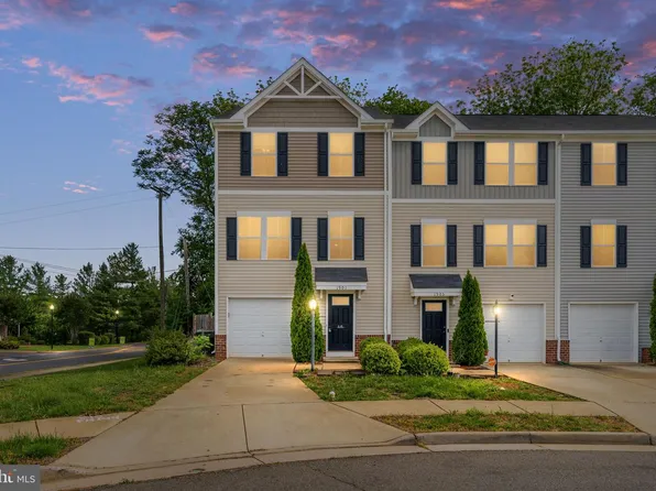 1901 Crepe Myrtle Ln, Culpeper, VA 22701
