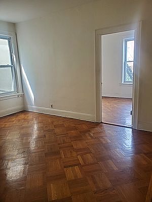 2nd image of 25-26 34th St #1R