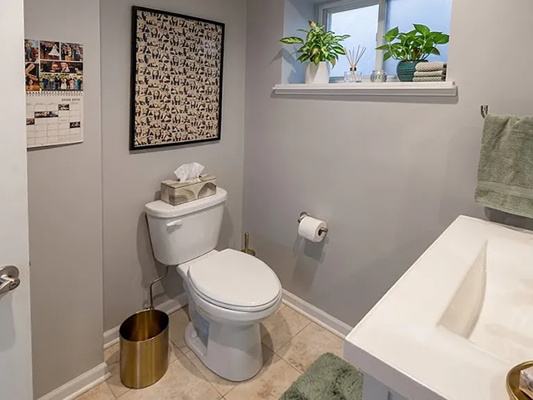 2 Floor Bathroom