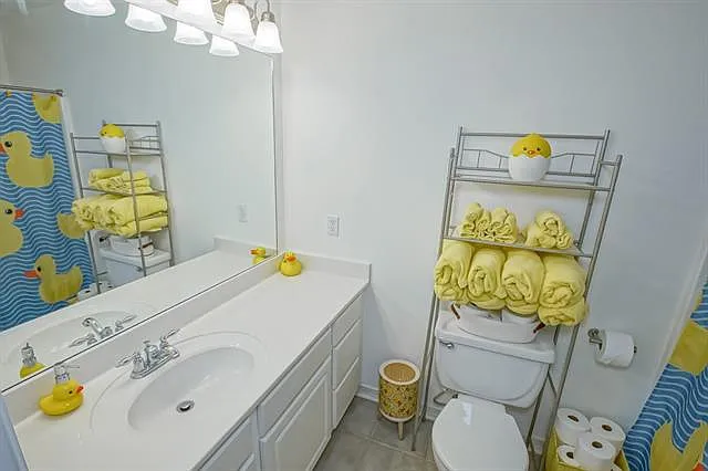 421 Creekside Ct — Photo 24
