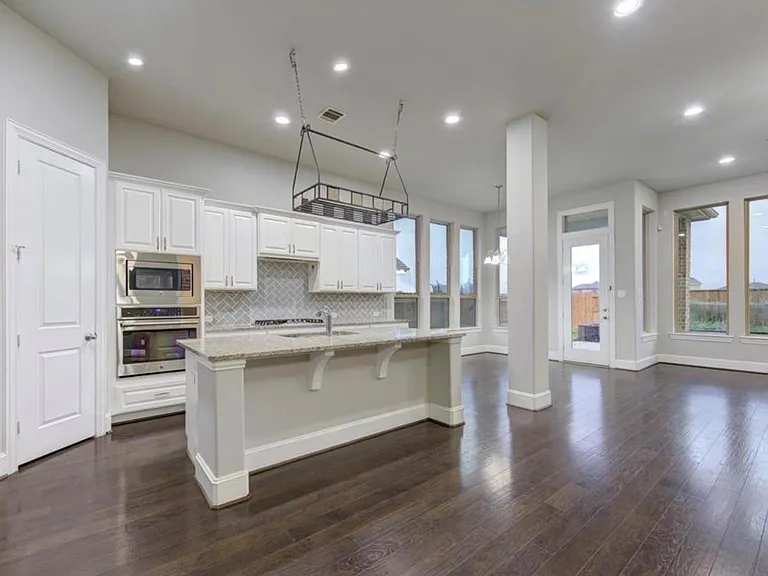 29419 Wood Lily Dr — Photo 1