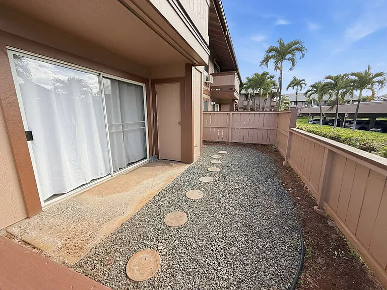 91-1050 Mikohu St #10A — Photo 8