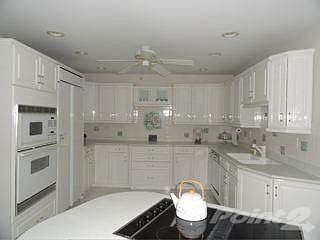 More gourmet kitchen views!