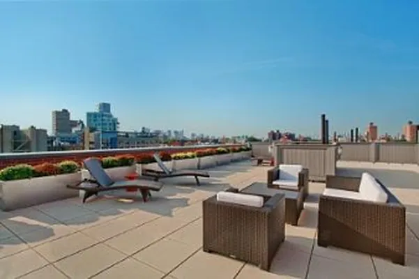 Rented by Corcoran | media 18