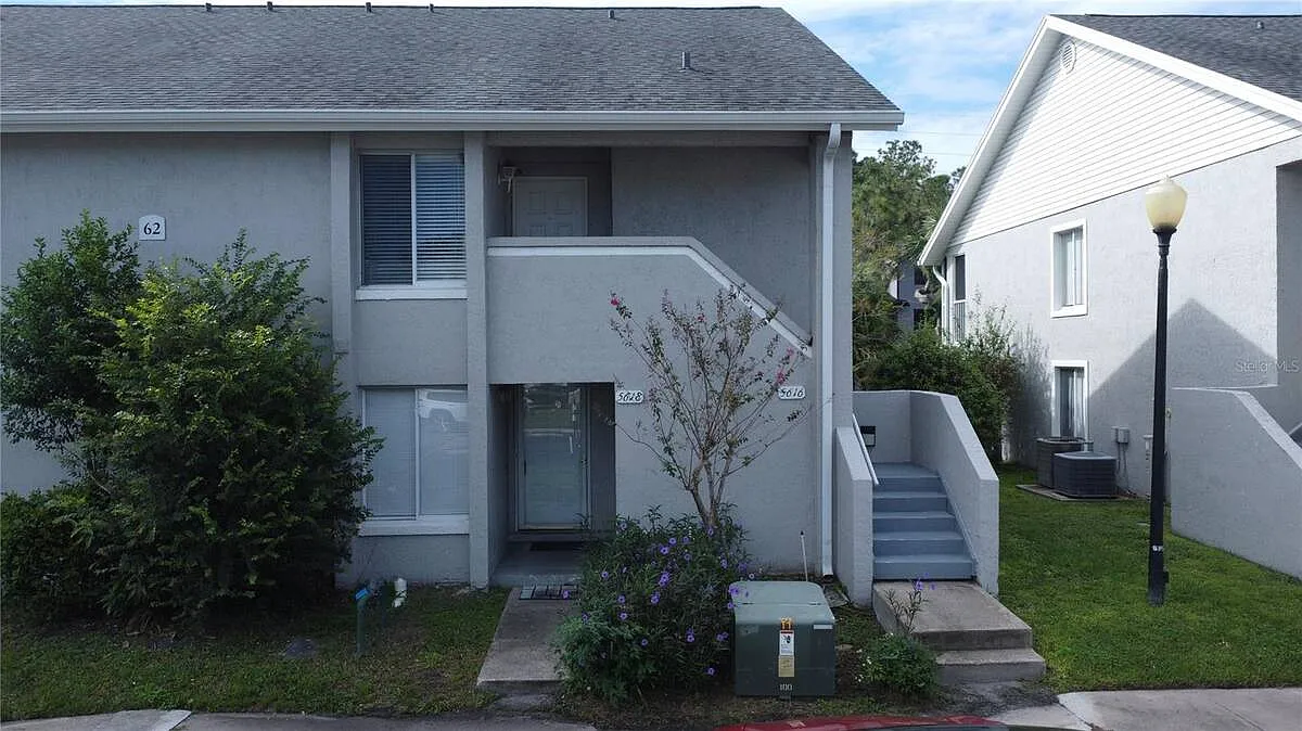 2 bed, 2.0 bath, 948 sqft, $1,650 — Photo 1