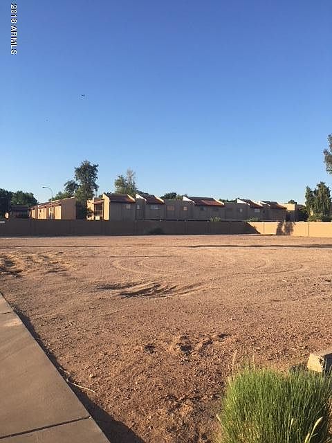 1st image of 00 E UNIVERSITY Drive #-