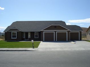5991 Kona Dr, West Richland, WA 99353