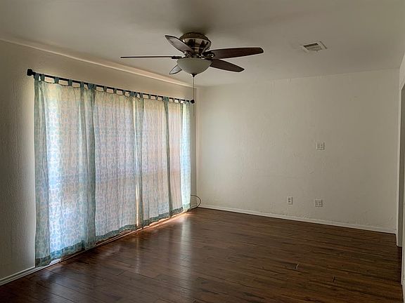 4th image of 10711 Dunaway Dr