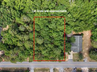 E Picasso Cir, Defuniak Springs, FL 32433