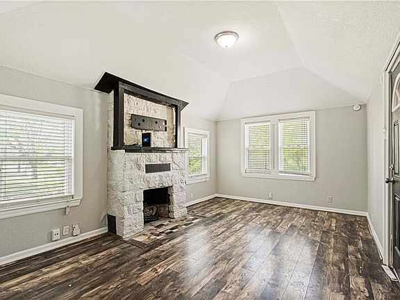 5th image of 4245 Lathrop Ave