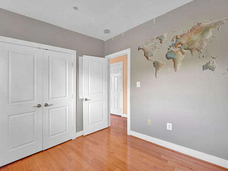 1301 Adams St NE #C — Photo 14